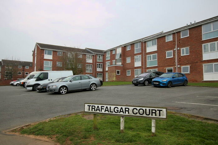 2 Bedroom Apartment To Rent In Trafalgar Court, Braintree, CM7