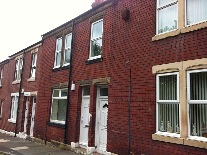 2 Bedroom Flat To Rent In Richardson Street, Wallsend, NE28