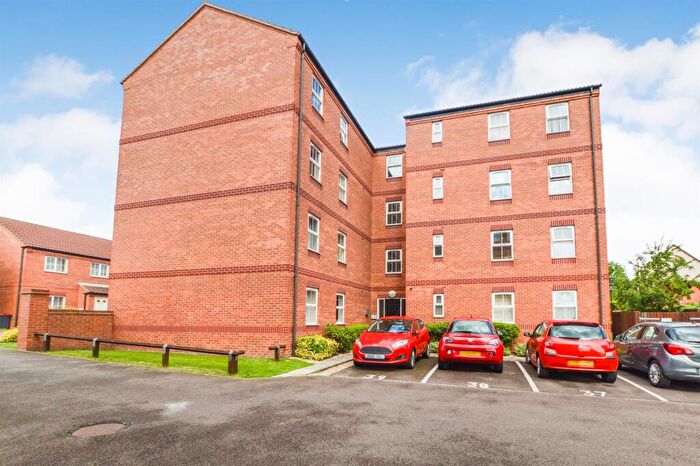2 Bedroom Apartment To Rent In Bodill Gardens, Hucknall, NG15