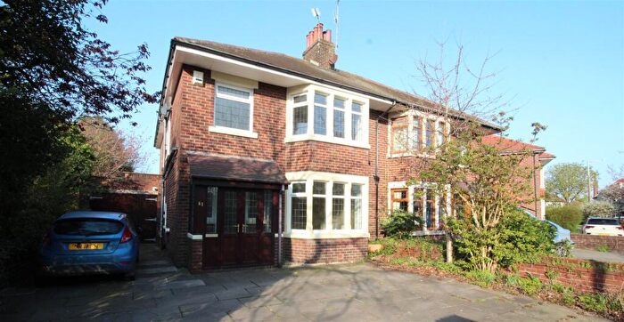 4 Bedroom Semi-Detached House For Sale In Blackpool Road, Lytham St. Annes, FY8
