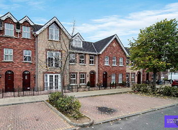 4 Bedroom Mid TownHouse For Sale In The Spires, Cookstown, BT80
