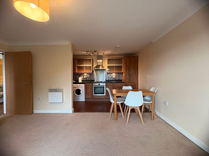 1 Bedroom Flat To Rent In Ruislip Road East, Greenford, UB6