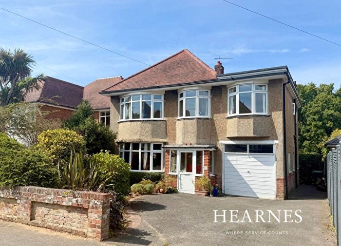 5 Bedroom Detached House For Sale In Twemlow Avenue, Poole, BH14