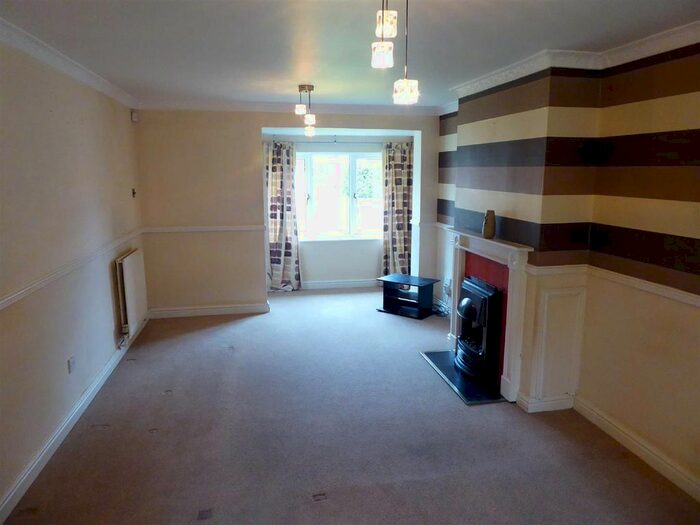 3 Bedroom Semi-Detached House To Rent In Farm Lees, Charfield, Charfield GL12