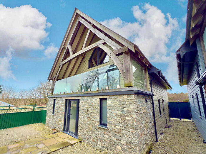 4 Bedroom Detached House For Sale In St Issey, PL27