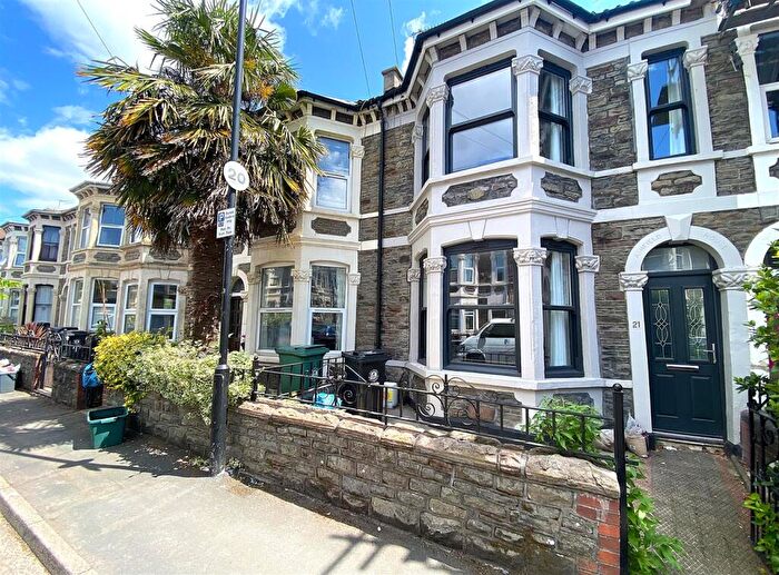 4 Bedroom Terraced House To Rent In Tudor Road, St. Pauls, Bristol, BS2