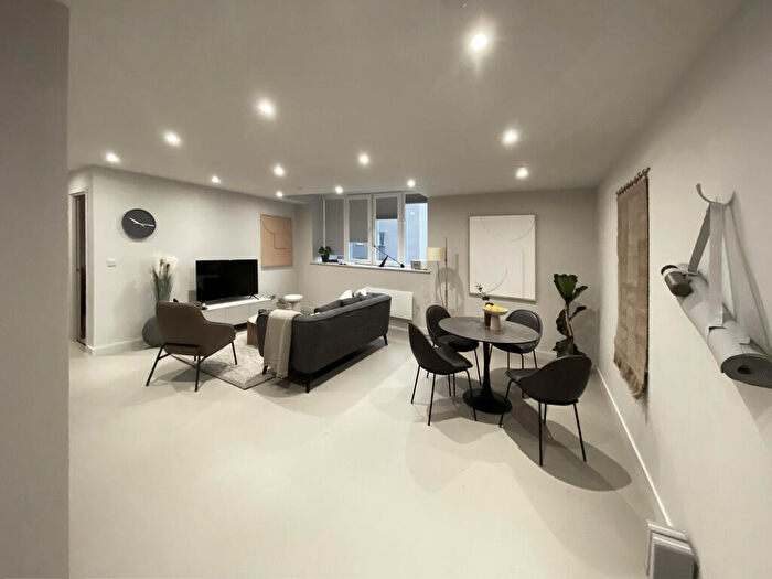 2 Bedroom Apartment To Rent In Roco, James Street, L2