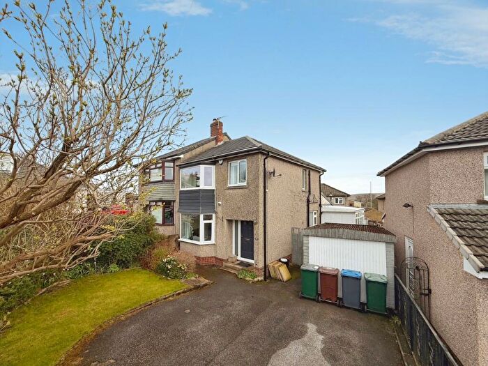 3 Bedroom Semi-Detached House For Sale In Heaton Crescent, Eldwick, Bingley, BD16