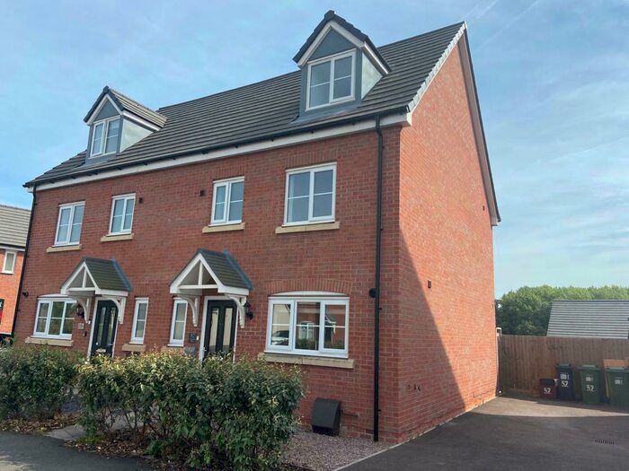 4 Bedroom House To Rent In Lancaster Way, Whitnash, Leamington Spa, CV31