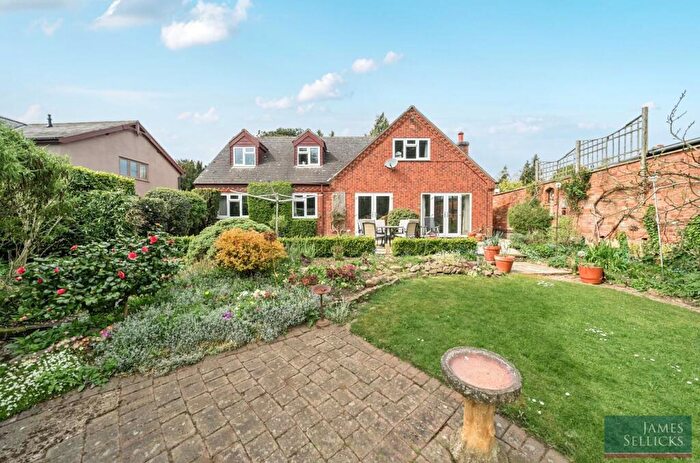5 Bedroom Detached House For Sale In Eastbrook, Peatling Parva, Lutterworth, LE17