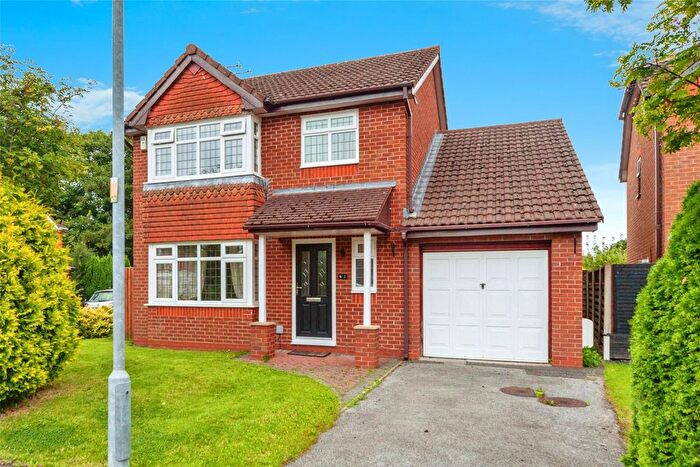 4 Bedroom Detached House For Sale In Beechwood Drive, Great Sutton, Ellesmere Port, Cheshire, CH66