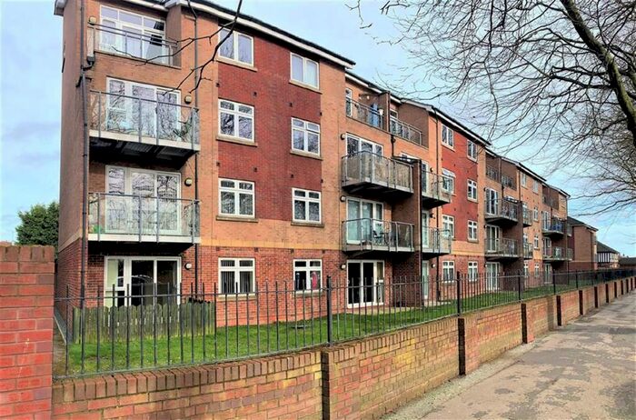 1 Bedroom Flat To Rent In Cottingham Road, Hull, HU6