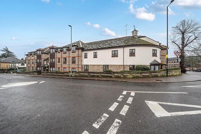 1 Bedroom Apartment For Sale In Upper Marlborough Road, St. Albans, AL1