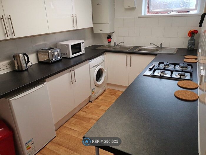 4 Bedroom Maisonette To Rent In Mount Pleasant Road, Southampton, SO14