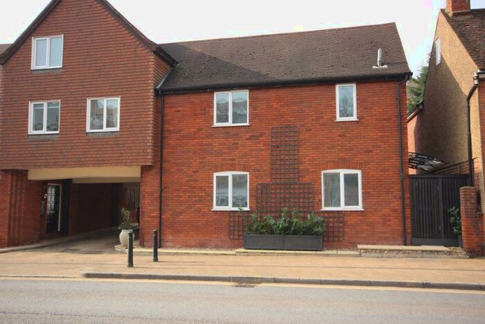 3 Bedroom Semi-Detached House To Rent In Bedford Street, Ampthill, Bedfordshire, MK45