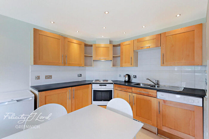 1 Bedroom Apartment To Rent In Greenfell Mansions, Glaisher Street, London, SE8