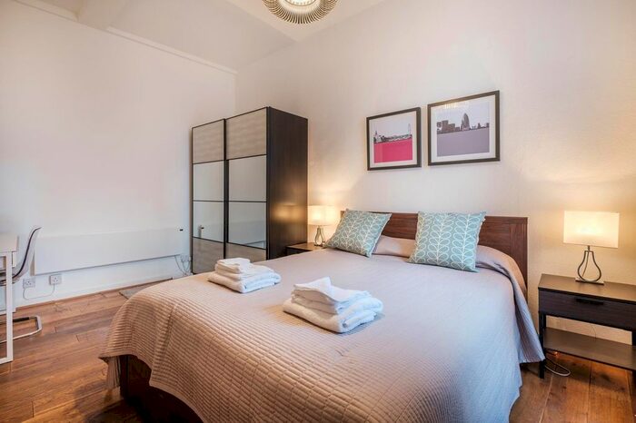 1 Bedroom Flat To Rent In Oxford Street, W1D
