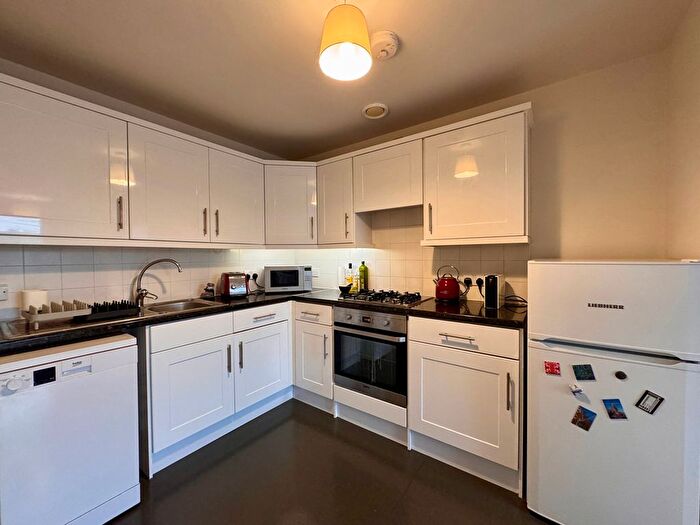 1 Bedroom Flat For Sale In Bloomfield Road, London, SE18