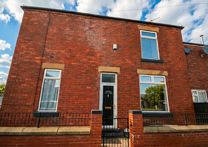 5 Bedroom End Of Terrace House For Sale In Dixon Street, Salford, M6