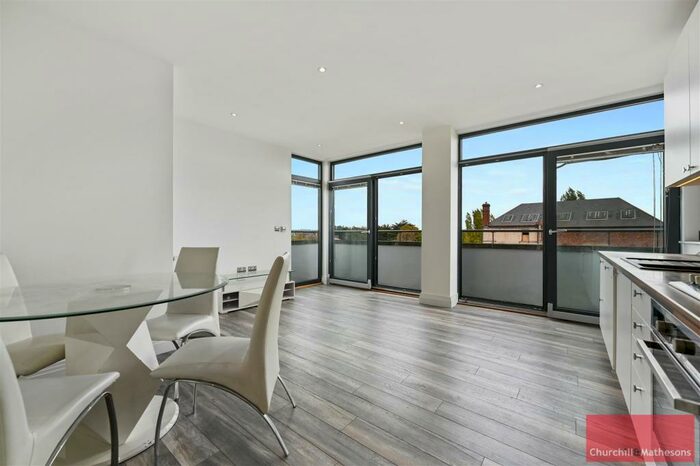 2 Bedroom Flat To Rent In Park House, Manor Park Road, NW10