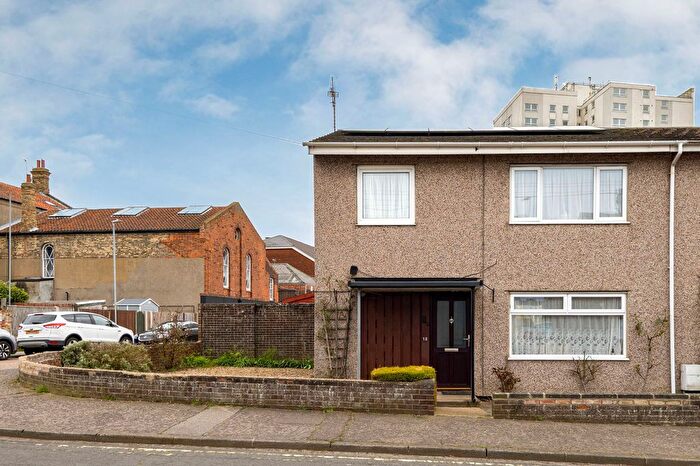 3 Bedroom End Terrace House For Sale In Thurston Road, Lowestoft, NR32