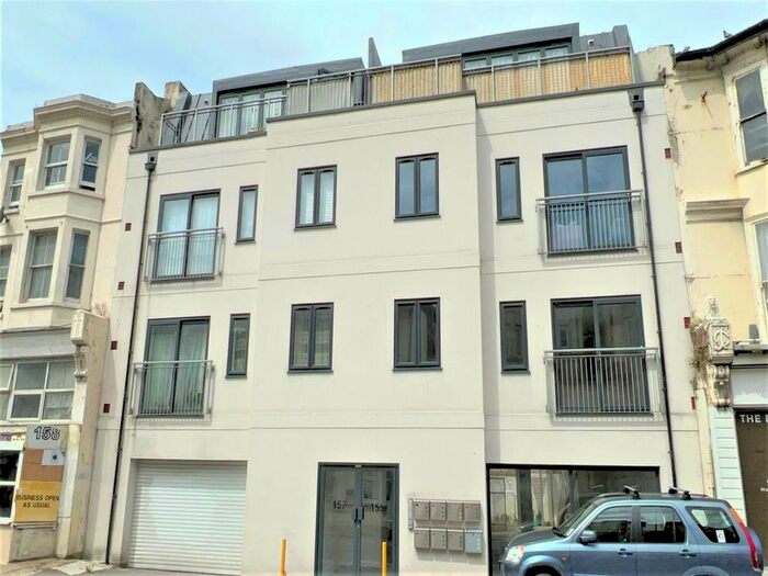 2 Bedroom Flat To Rent In Queens Road, Hastings, TN34