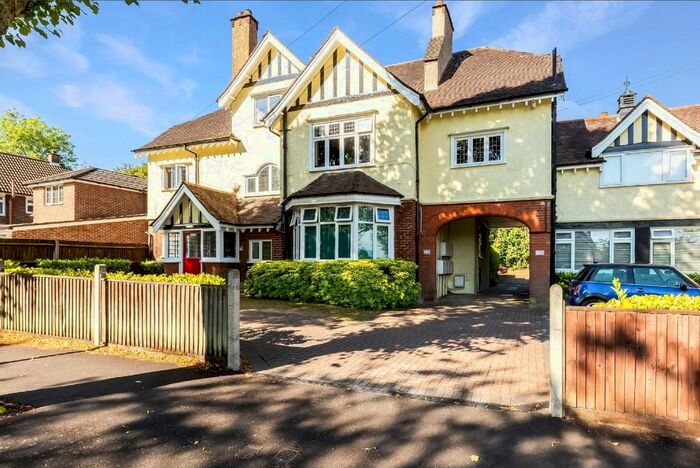 Studio To Rent In Mayfield Road, South Sutton, Surrey, SM2