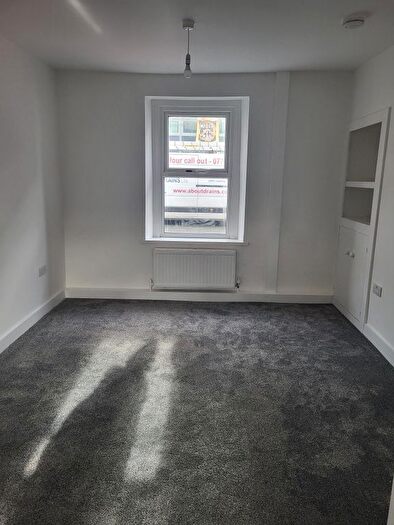 2 Bedroom Terraced House To Rent In Pleasant Street, Swansea, SA1