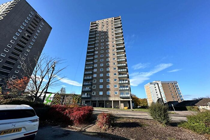 2 Bedroom Flat For Sale In , Kings Court, Aberdeen, AB24