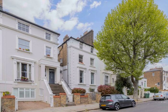 4 Bedroom Flat To Rent In St. Augustines Road, London, NW1