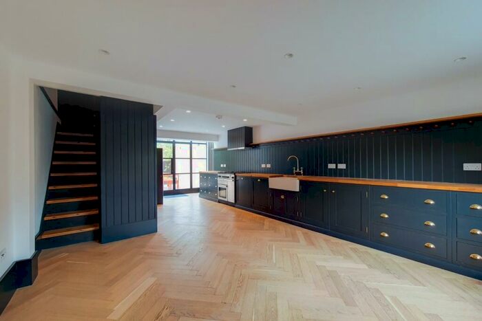 3 Bedroom Terraced House To Rent In Cranfield Road, London, Greater London, SE4