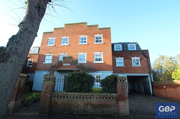 2 Bedroom Flat To Rent In Cranham Road, Lords Court, RM11