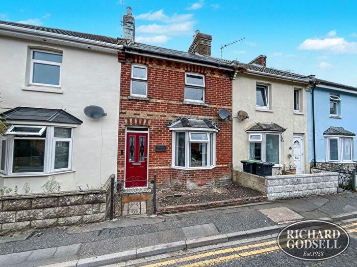 2 Bedroom Cottage For Sale In Christchurch Town Centre, BH23