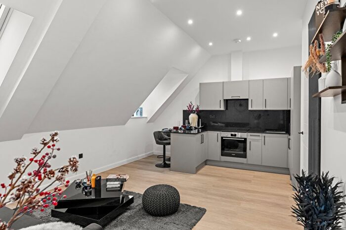 1 Bedroom Flat To Rent In Headgate, Colchester, CO3