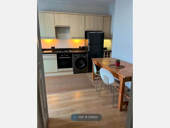 1 Bedroom Flat To Rent In Balham, Balham, SW12