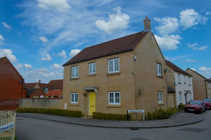 3 Bedroom Detached House To Rent In Clitheroe Croft, Kingsmead, Milton Keynes, MK4
