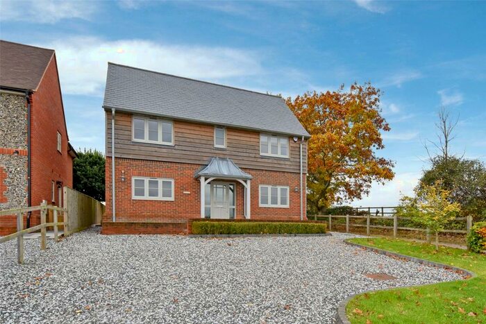 4 Bedroom Detached House To Rent In Wood End, Medmenham, Marlow, Buckinghamshire, SL7