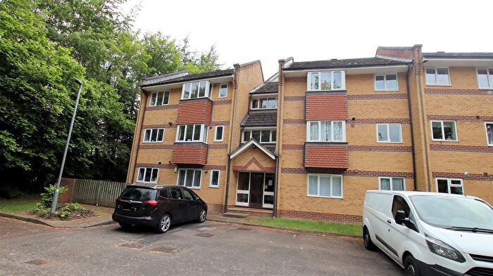 2 Bedroom Flat To Rent In Wheeler Court, Tilehurst, Reading, RG31