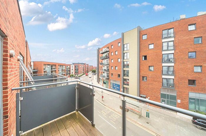 1 Bedroom Flat For Sale In John Thornycroft Road, Woolston, Southampton, Hampshire, SO19