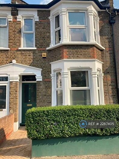 4 Bedroom Terraced House To Rent In Livingstone Road, London, E17