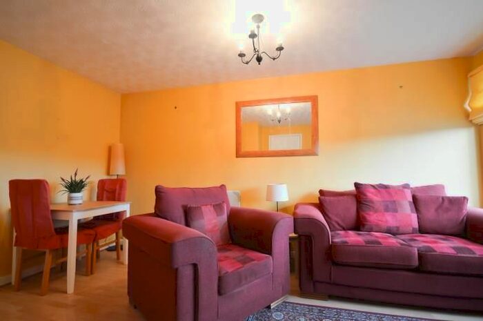 1 Bedroom Flat To Rent In South Scotstoun, South Queensferry, EH30