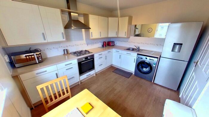 2 Bedroom Flat To Rent In Mary Elmslie Court, City Centre, Aberdeen, AB24