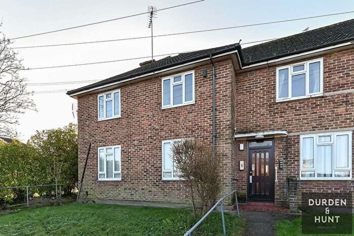 1 Bedroom Flat To Rent In Willingale Road, Loughton, IG10