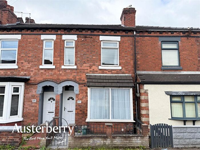 3 Bedroom Town House To Rent In Dimsdale Parade East, Wolstanton, Newcastle, Staffordshire, ST5