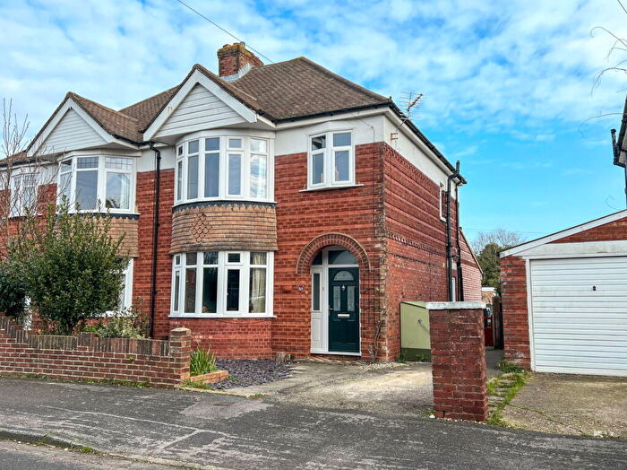 3 Bedroom Semi Detached House For Sale In Bentham Road, Alverstoke, Gosport, PO12