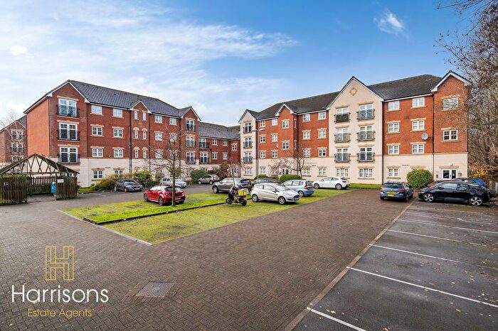 2 Bedroom Flat To Rent In Astley Brook Close, Bolton, BL1