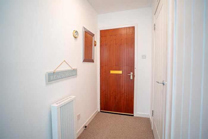 1 Bedroom Flat For Sale In /L, Kelburn Court, Largs, KA30