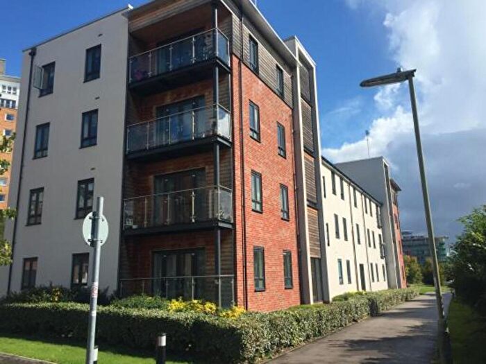 2 Bedroom Apartment To Rent In Sinclair Drive, Basingstoke, RG21