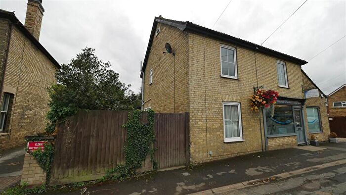 3 Bedroom Semi-Detached House To Rent In Mill Green, Warboys, PE28