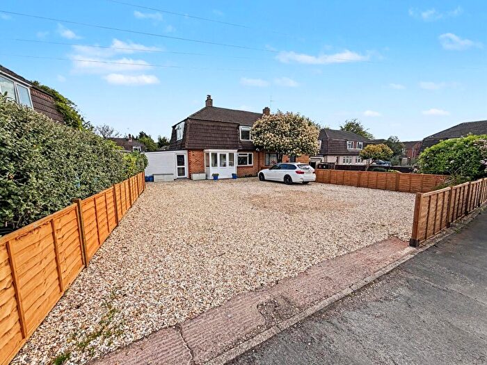 3 Bedroom Semi-Detached House For Sale In Lime Close, Tiverton, EX16